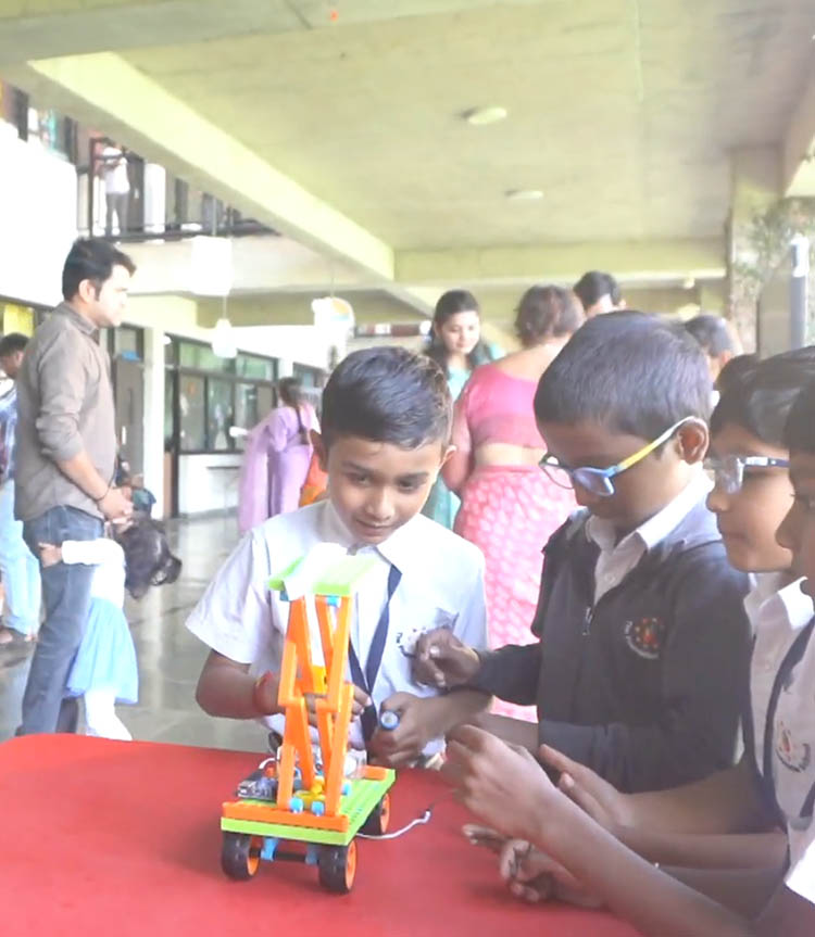 Innovation & robotics
